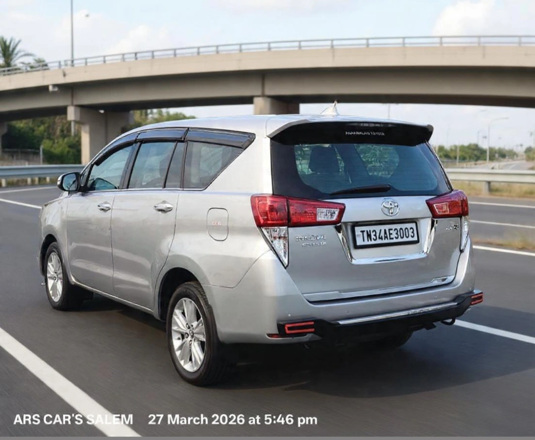 Toyota Innova Crysta - Image 5