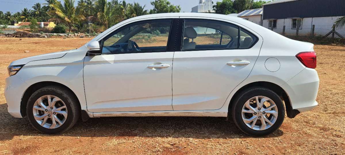 Honda Amaze - Image 6