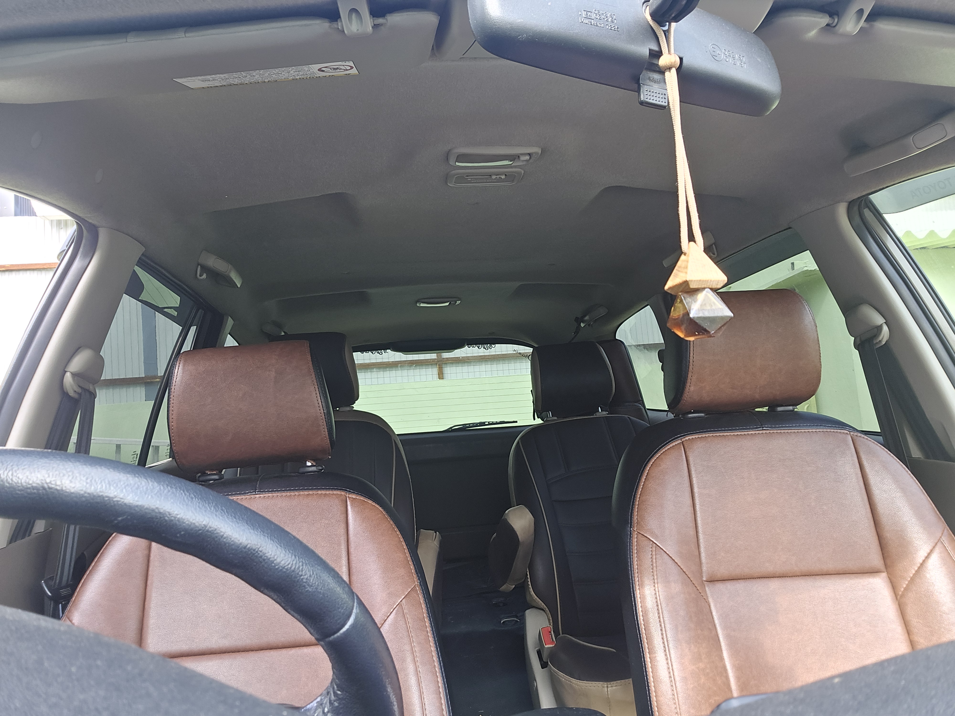 Toyota Innova - Image 9