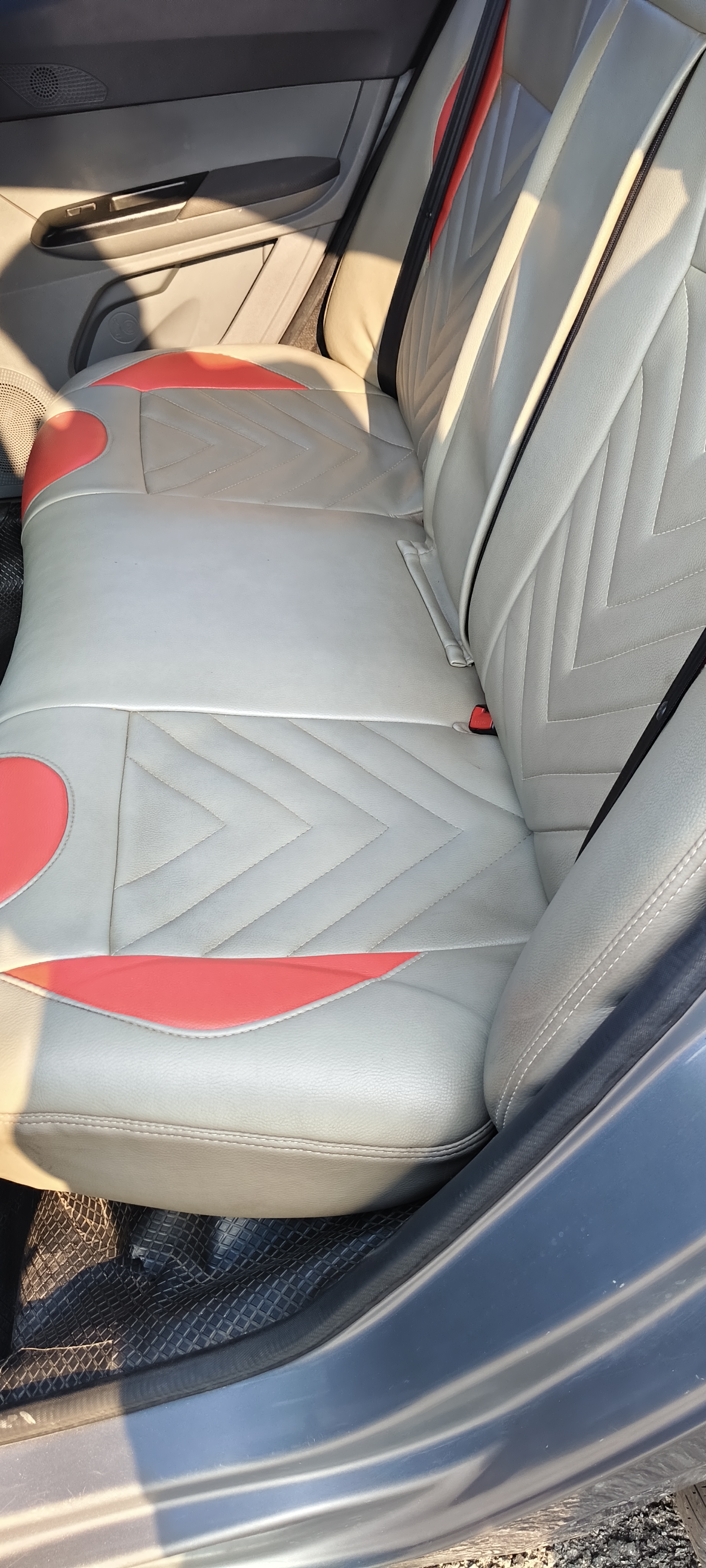 Tata Tigor - Image 12