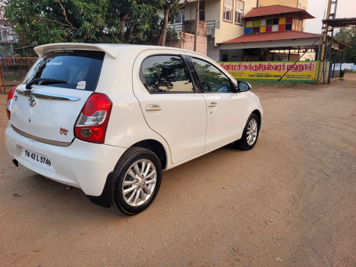 Toyota Etios Liva - Image 2