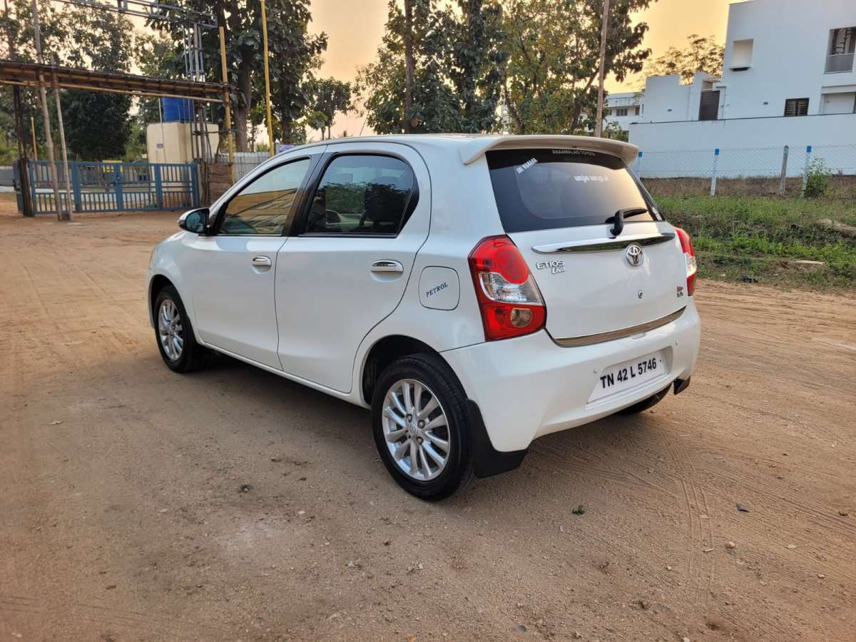 Toyota Etios Liva - Image 10