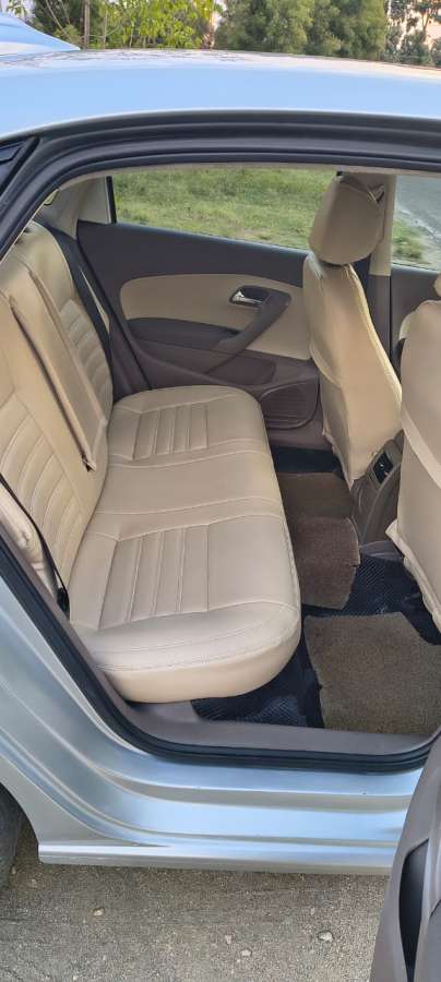 Skoda Rapid - Image 8