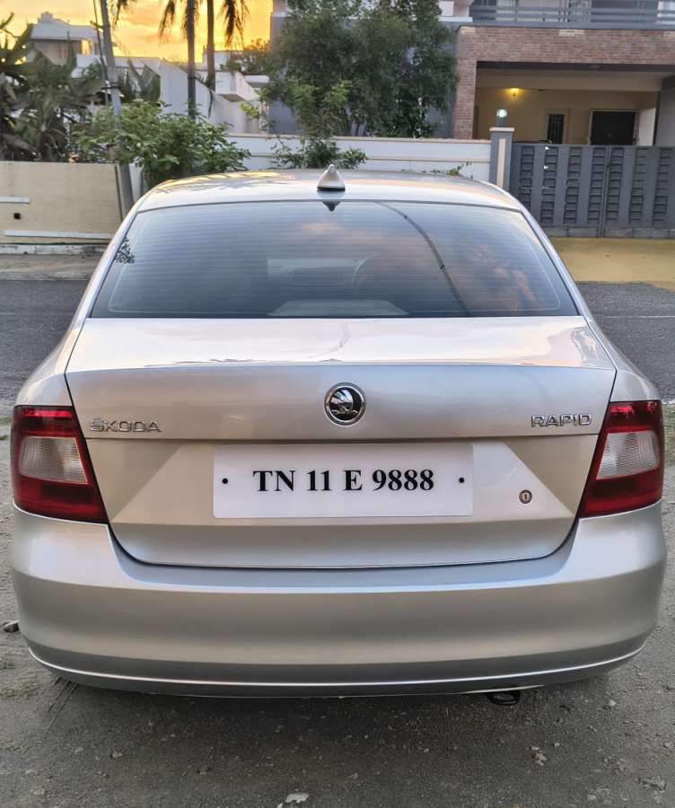 Skoda Rapid - Image 6