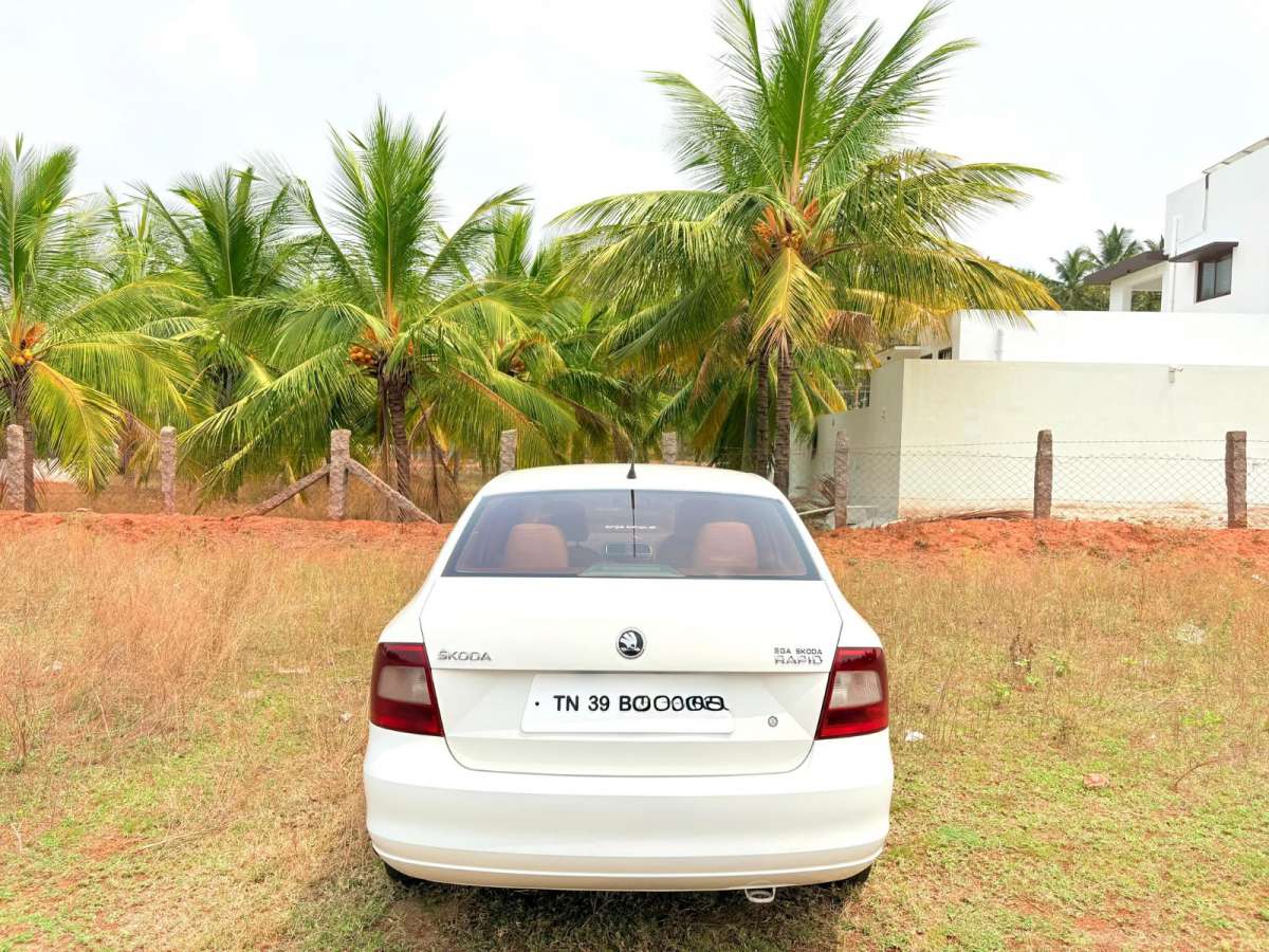 Skoda Rapid - Image 4