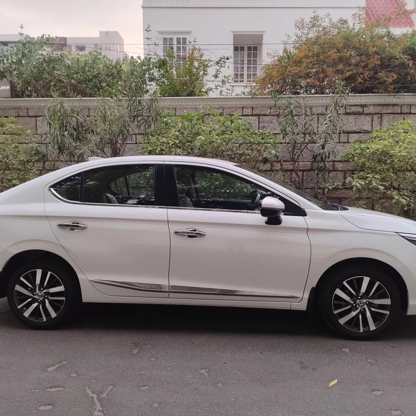 Honda City - Image 2