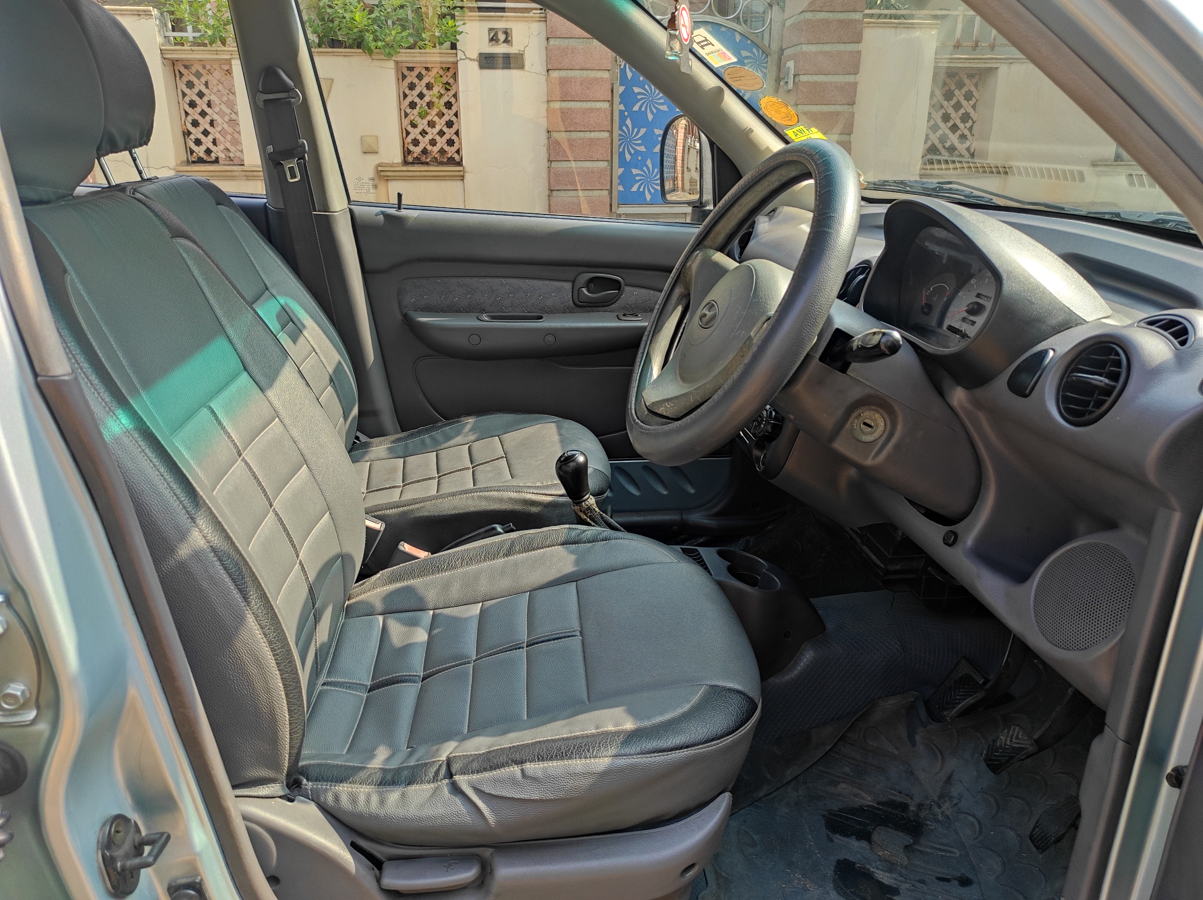 Hyundai Santro Xing - Image 5