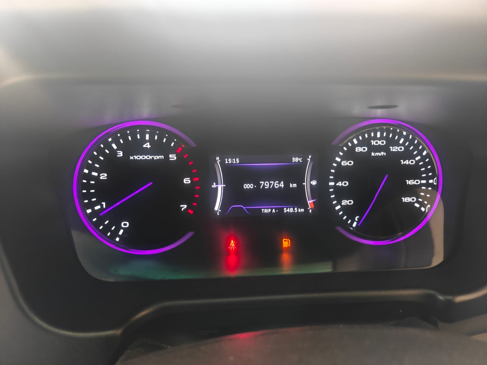 Mahindra Marazzo - Image 10