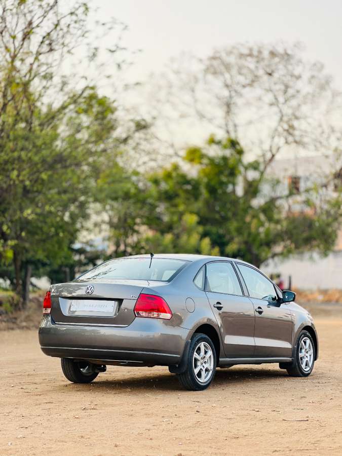 Volkswagen Vento - Image 6