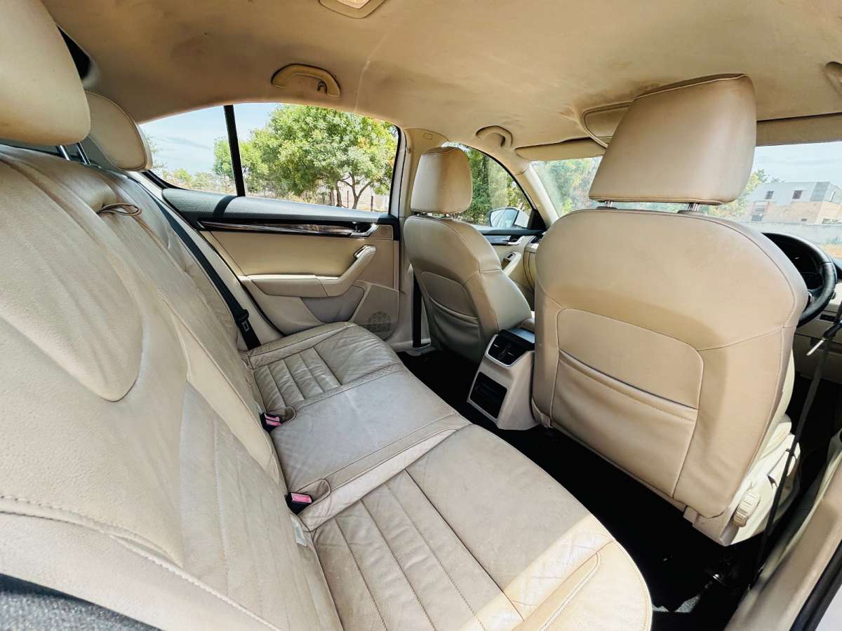 Skoda Octavia - Image 6