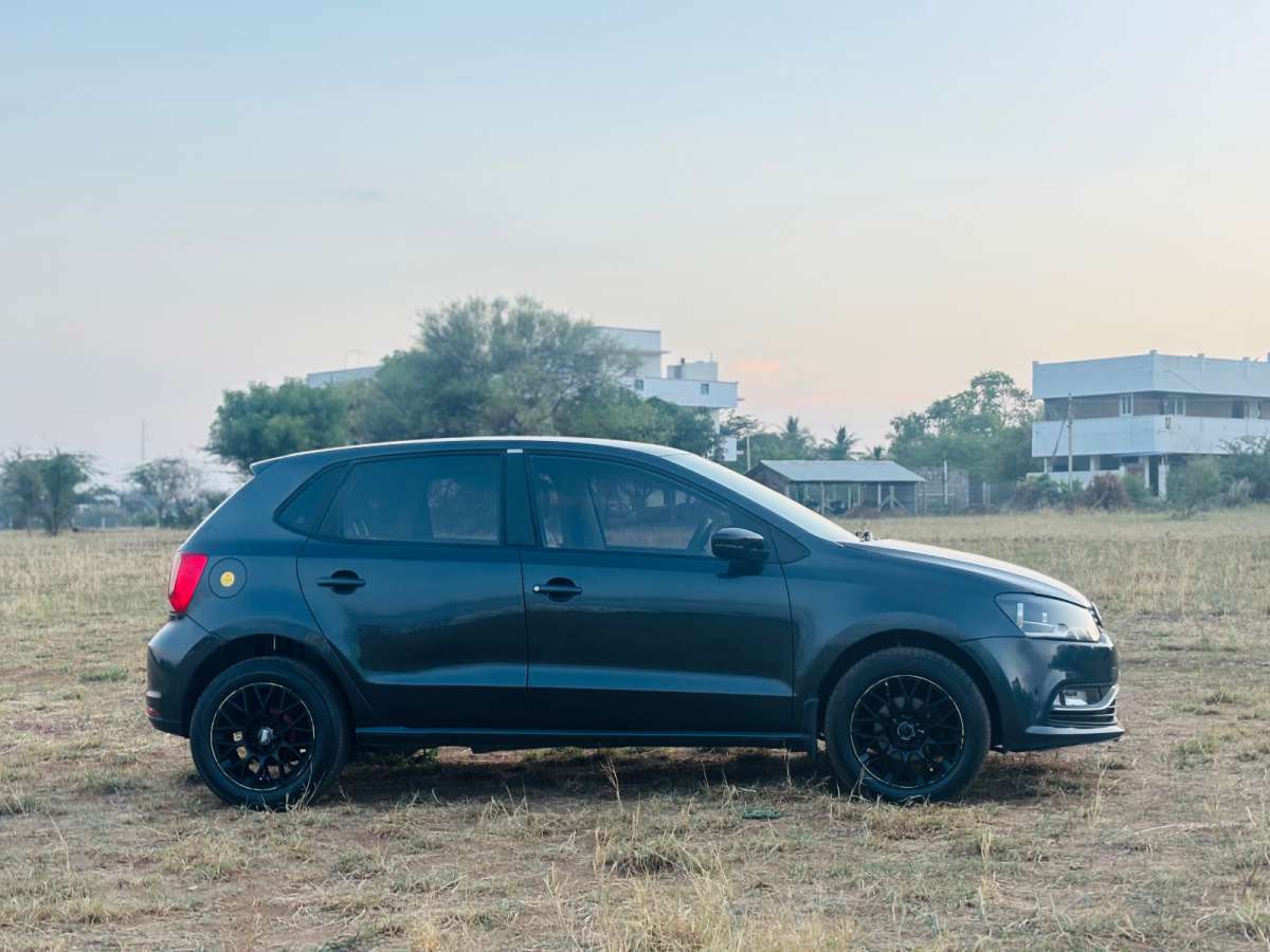 Volkswagen Polo - Image 3