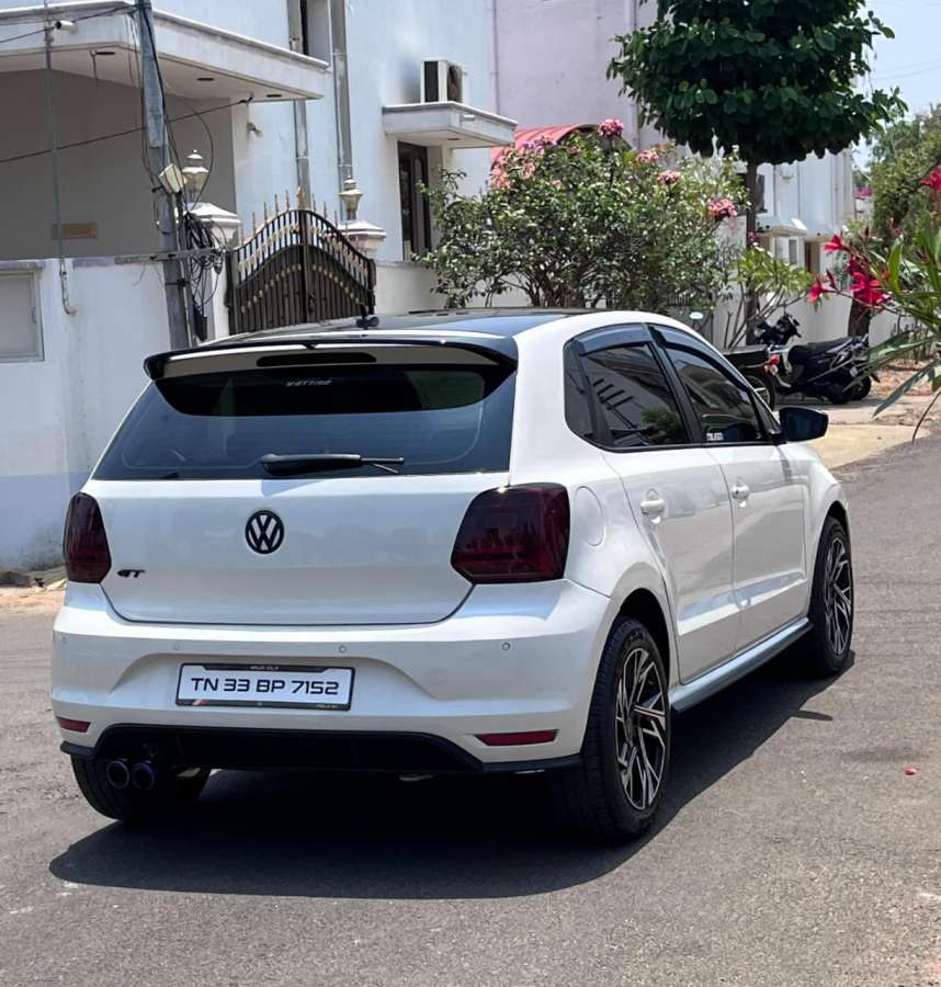 Volkswagen Polo - Image 7