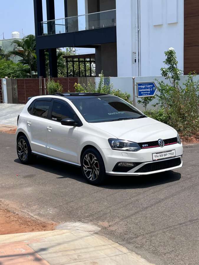 Volkswagen Polo - Image 5