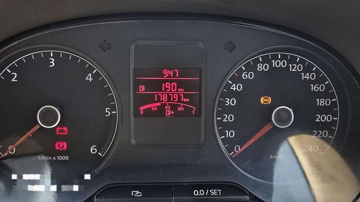 Volkswagen Vento - Image 2