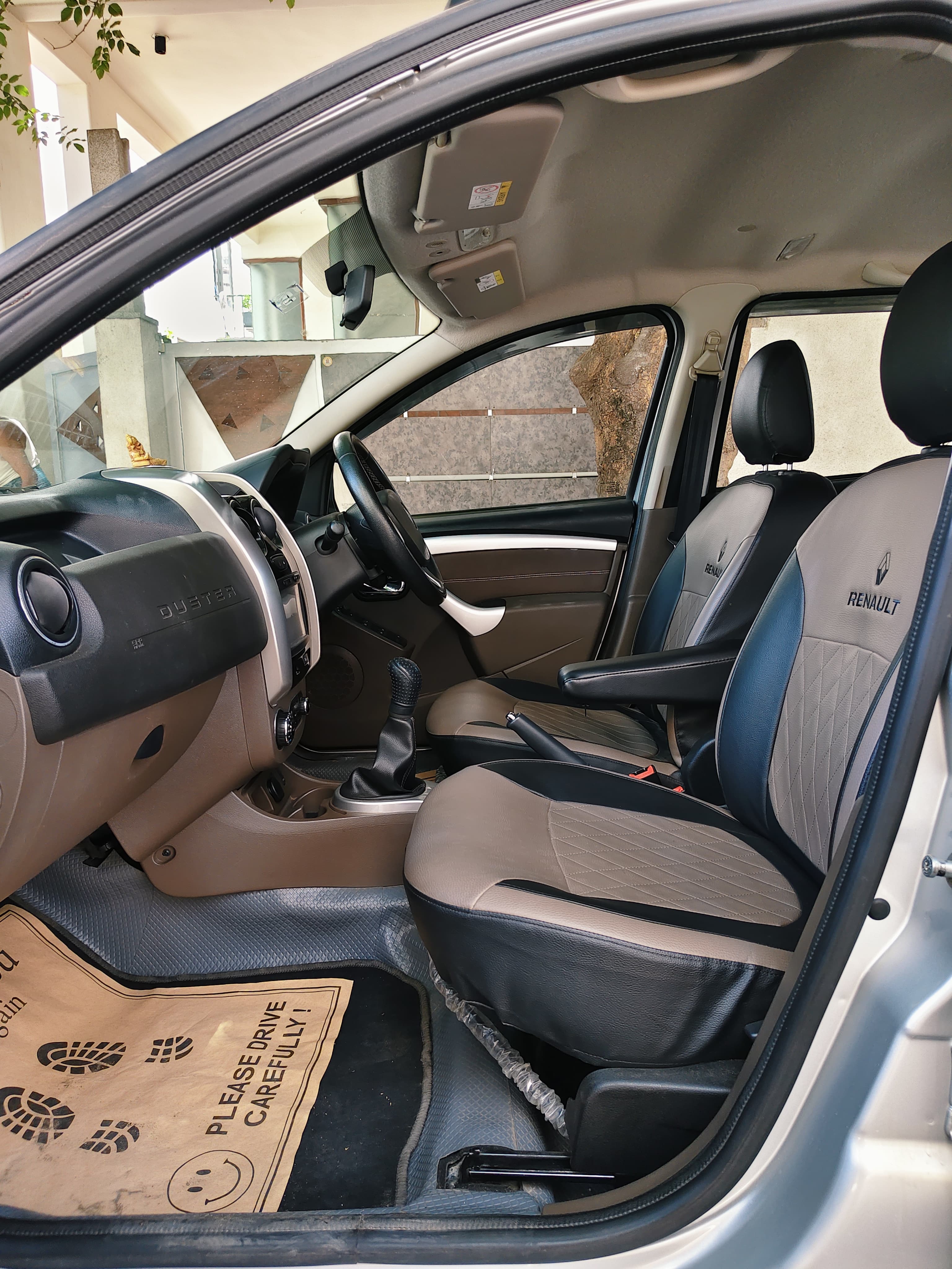 Renault Duster - Image 4