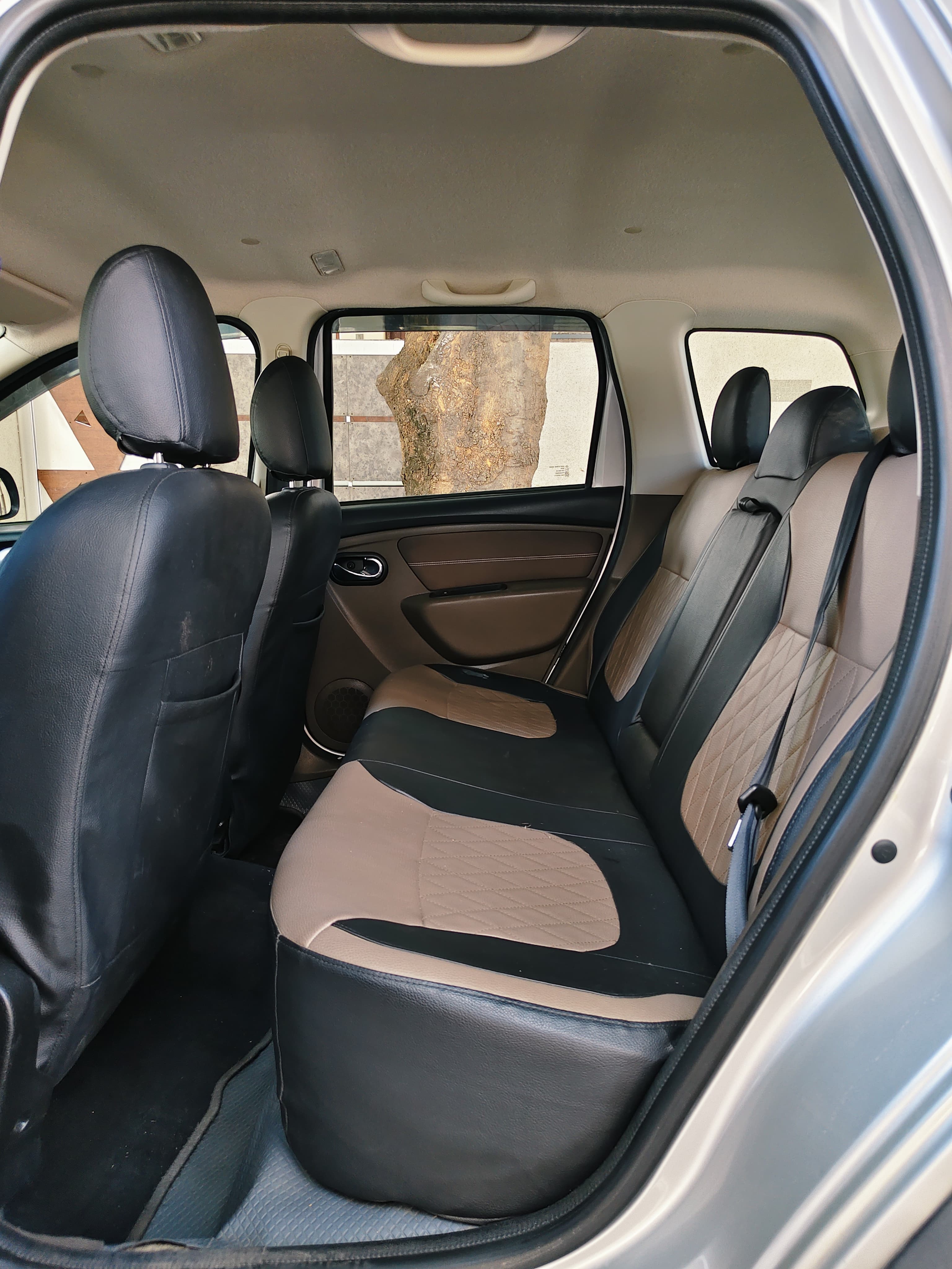 Renault Duster - Image 6