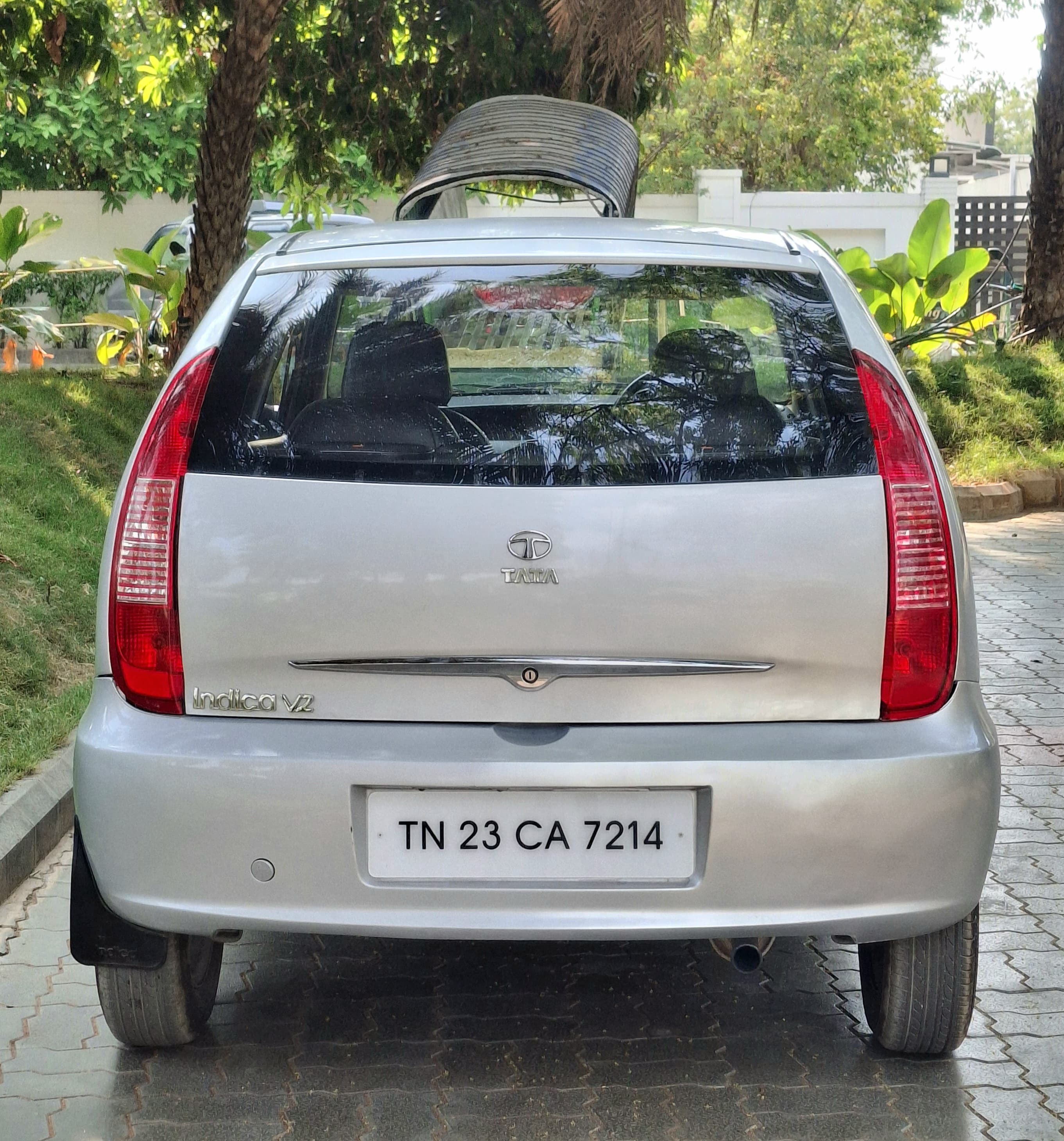Tata Indica - Image 2