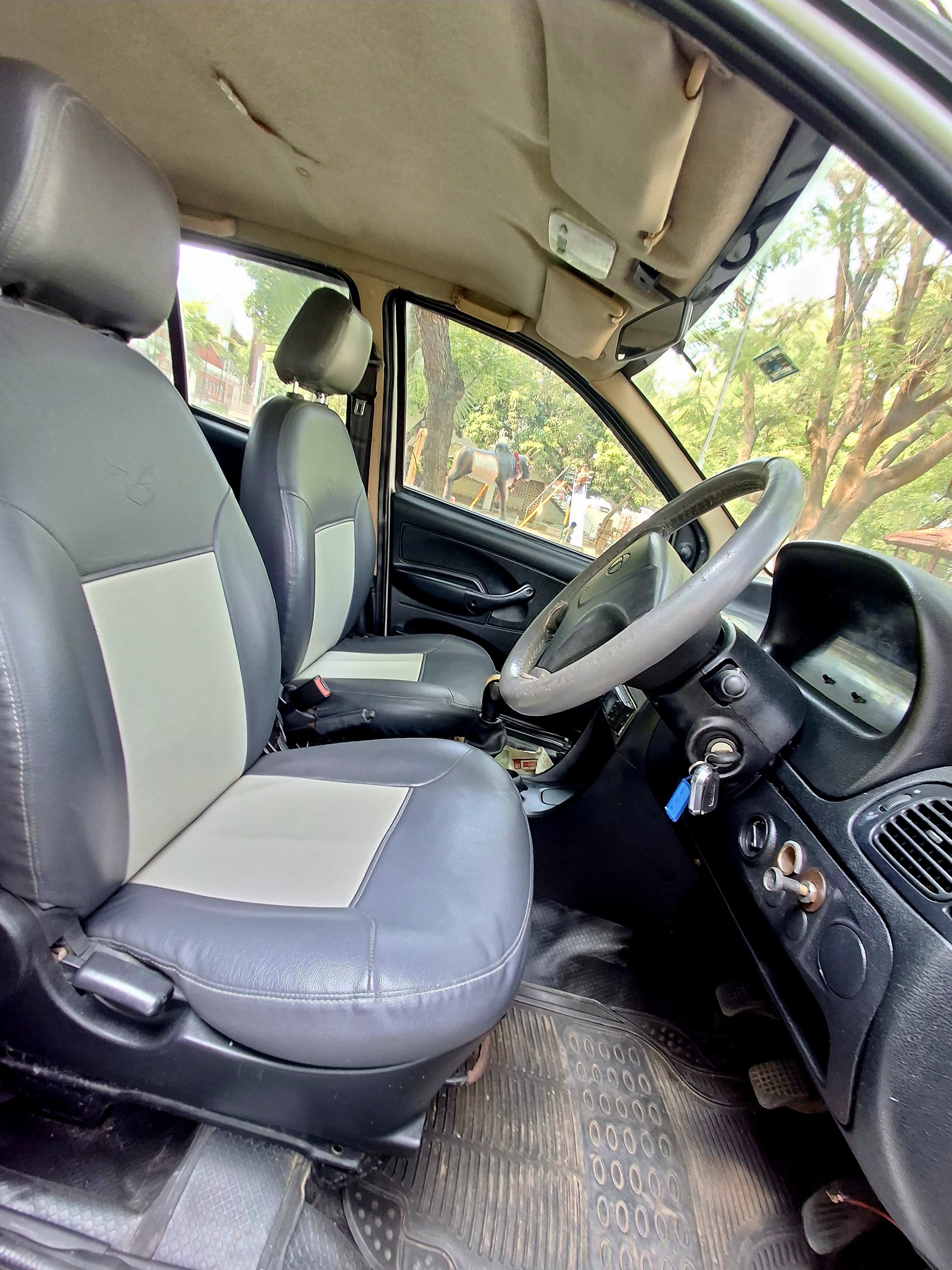 Tata Indica - Image 7