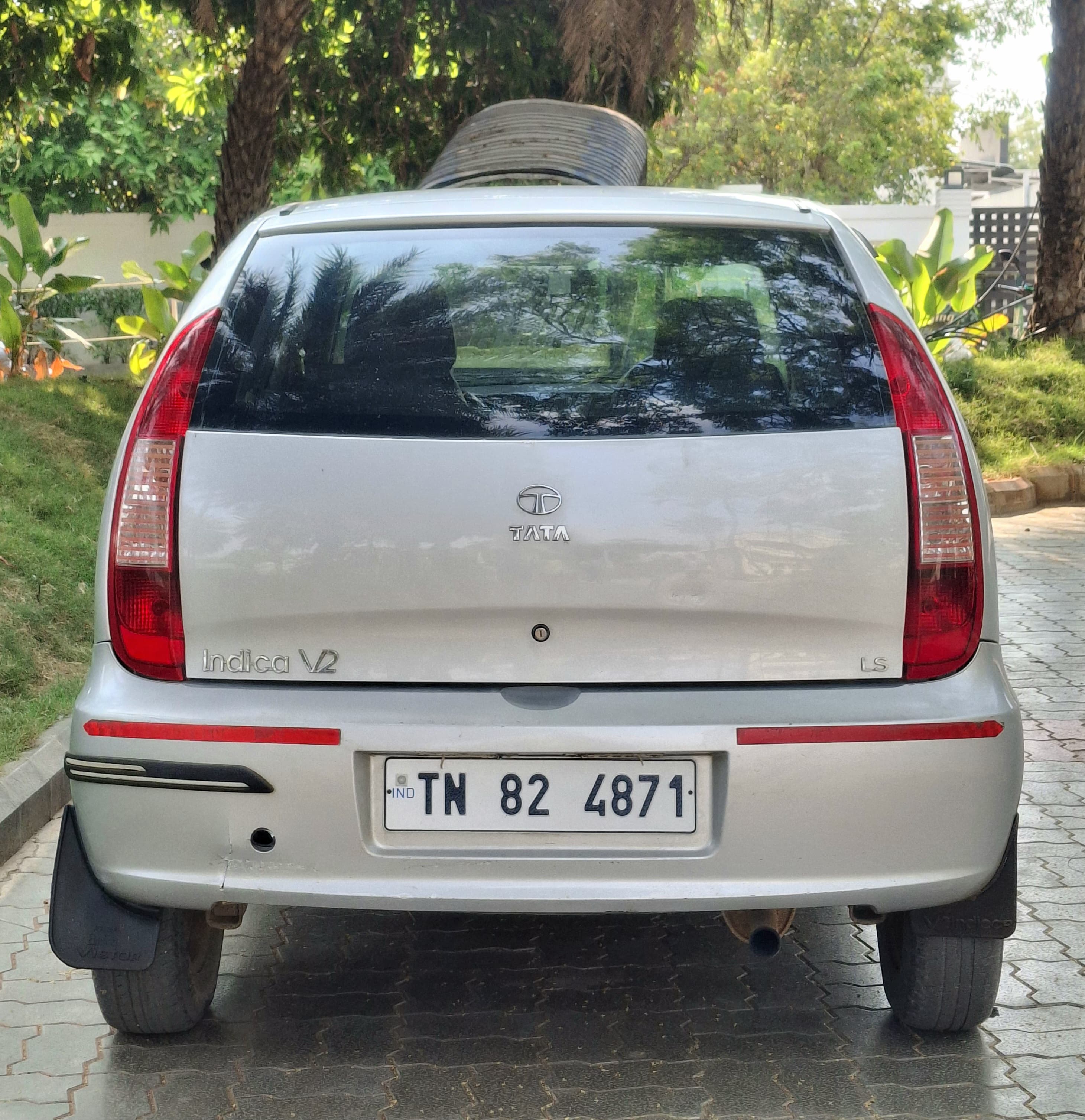 Tata Indica - Image 2