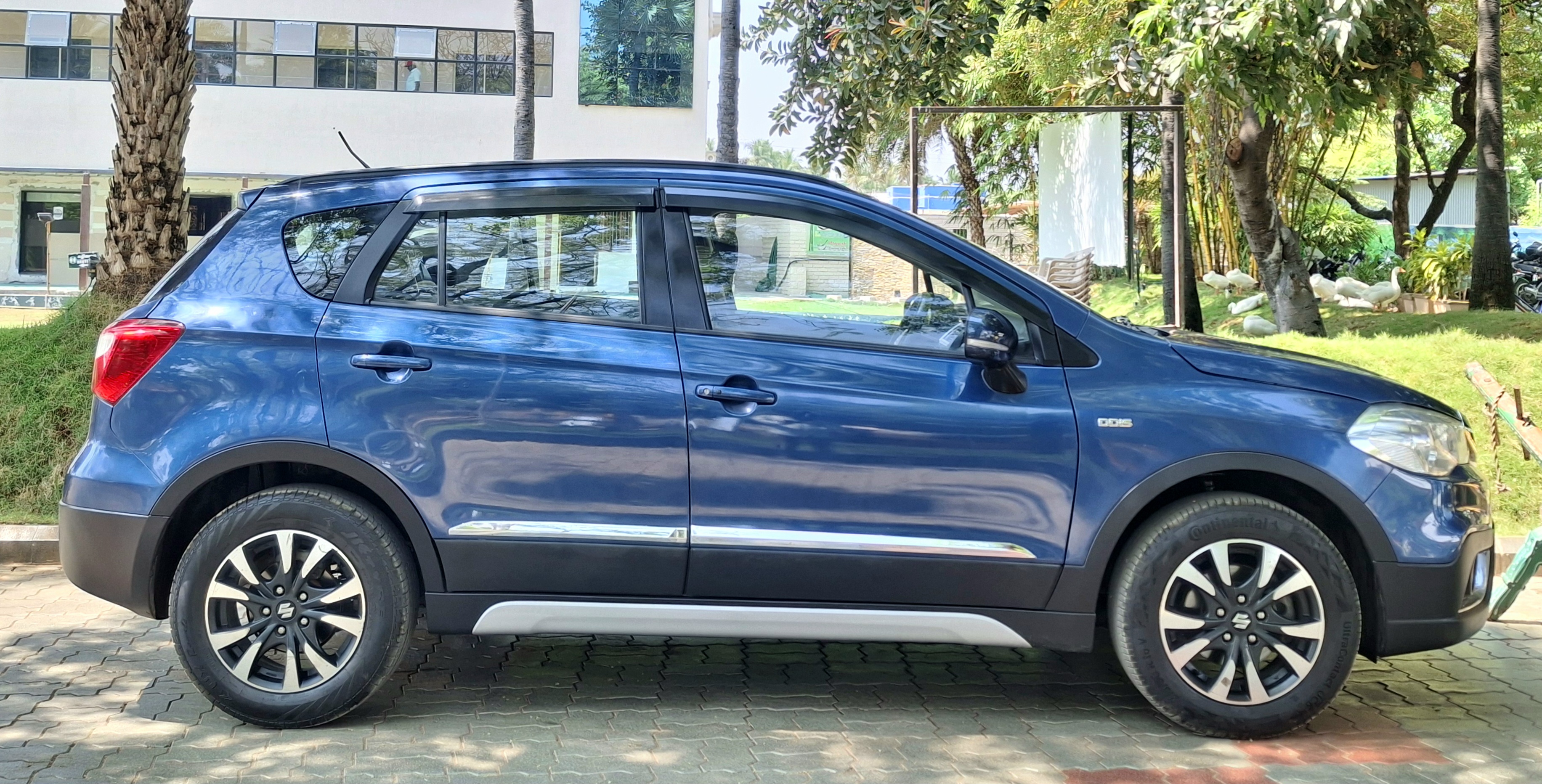 Maruti Suzuki S-Cross - Image 4