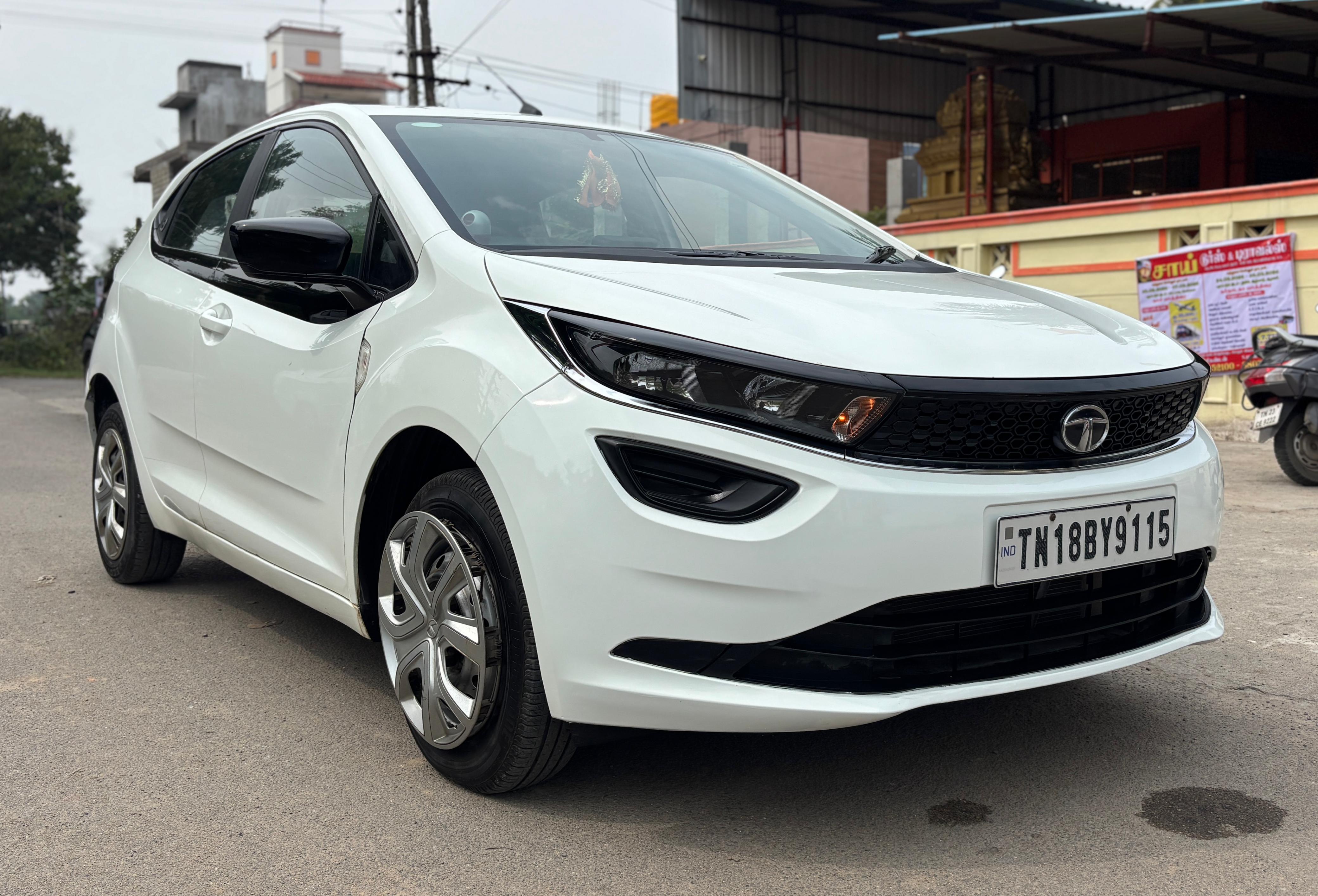 Tata Altroz - Image 2