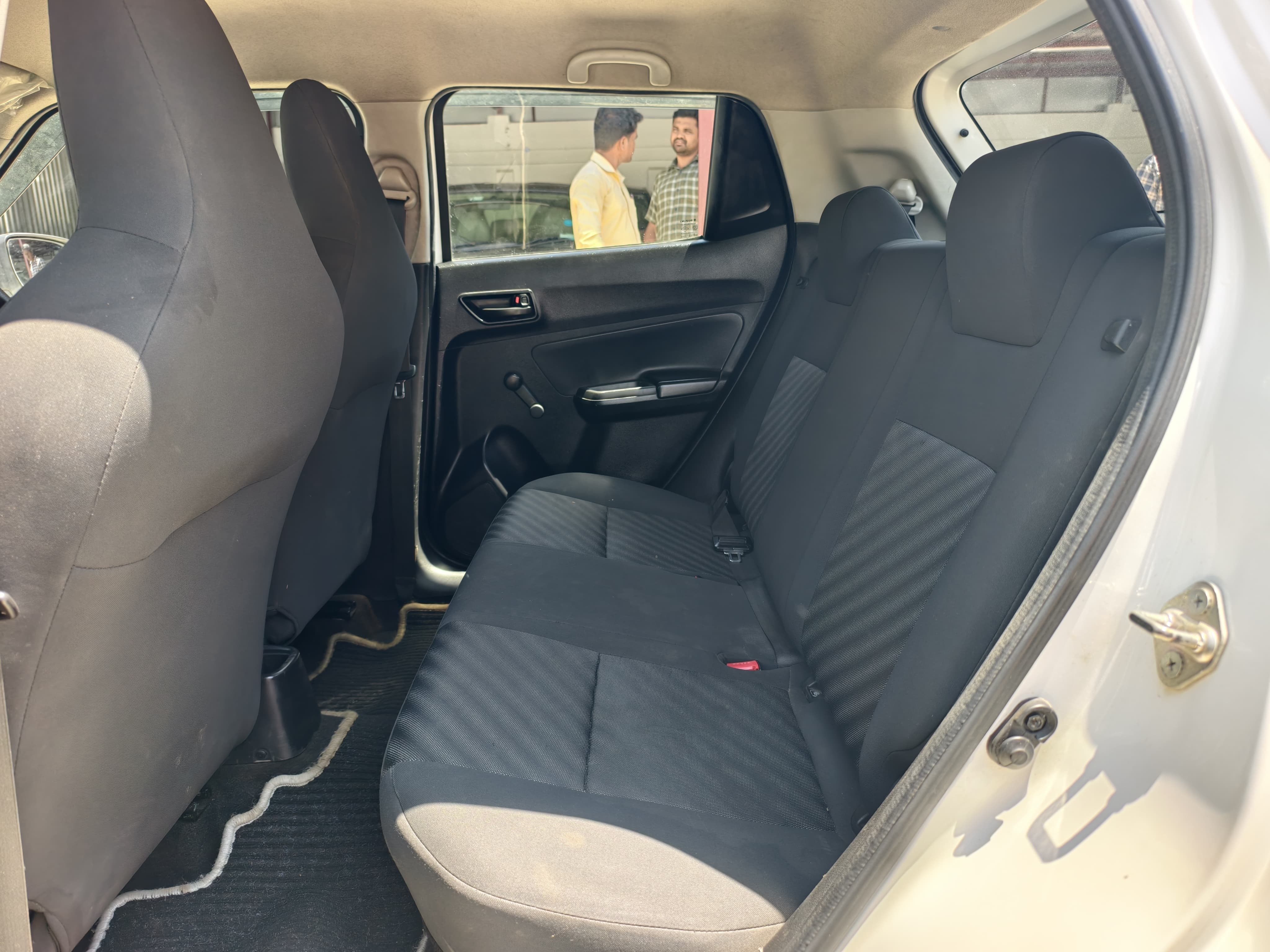 Maruti Suzuki Swift - Image 3