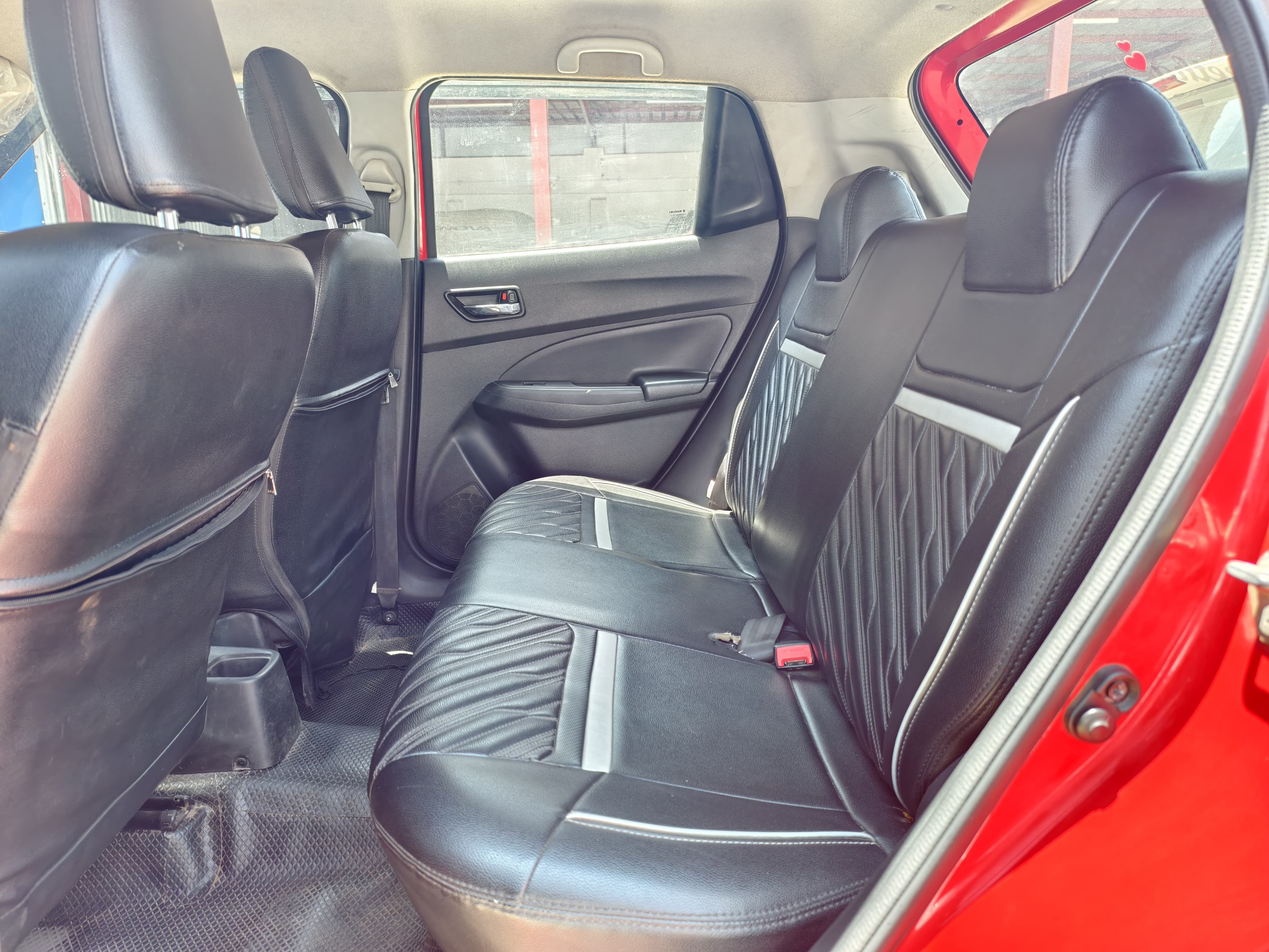 Maruti Suzuki Swift - Image 3