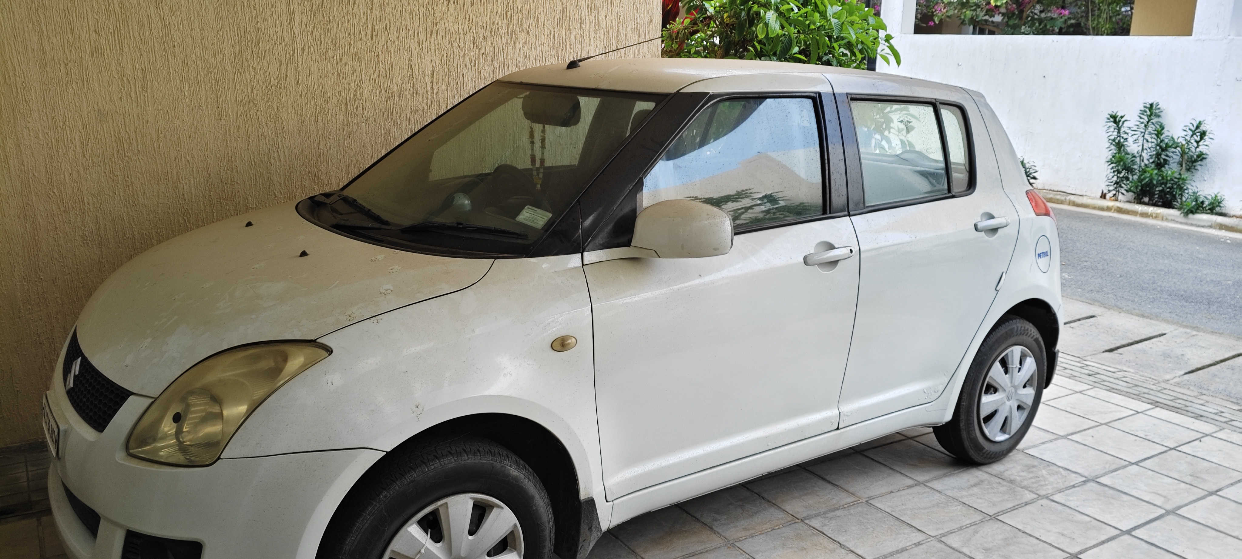 Maruti Suzuki Swift - Image 3