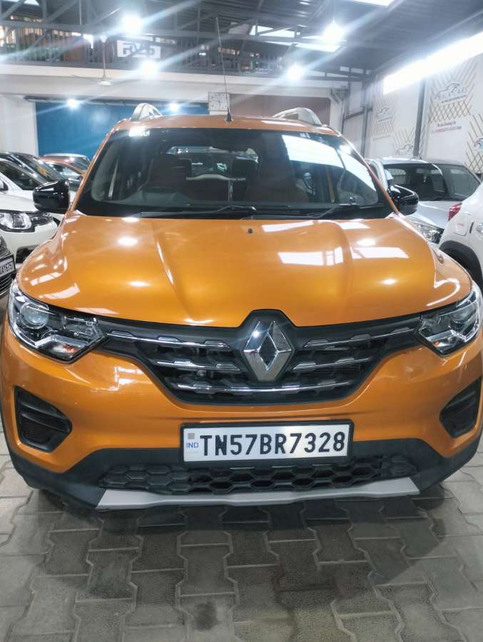 Renault Triber RXT