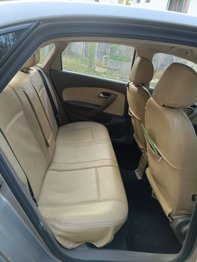 Skoda Rapid - Image 7