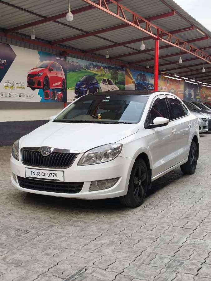Skoda Rapid - Image 7