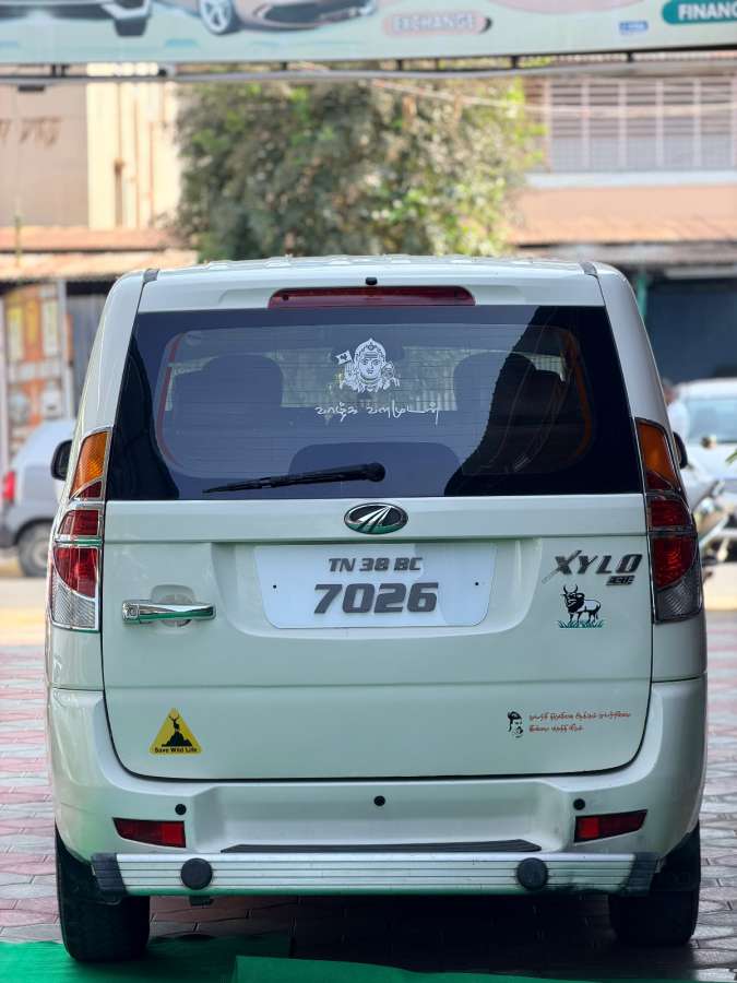 Mahindra Xylo