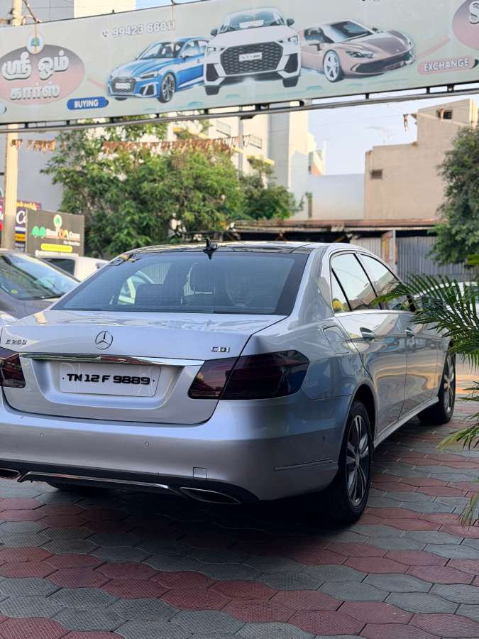 Mercedes Benz E-Class - Image 8