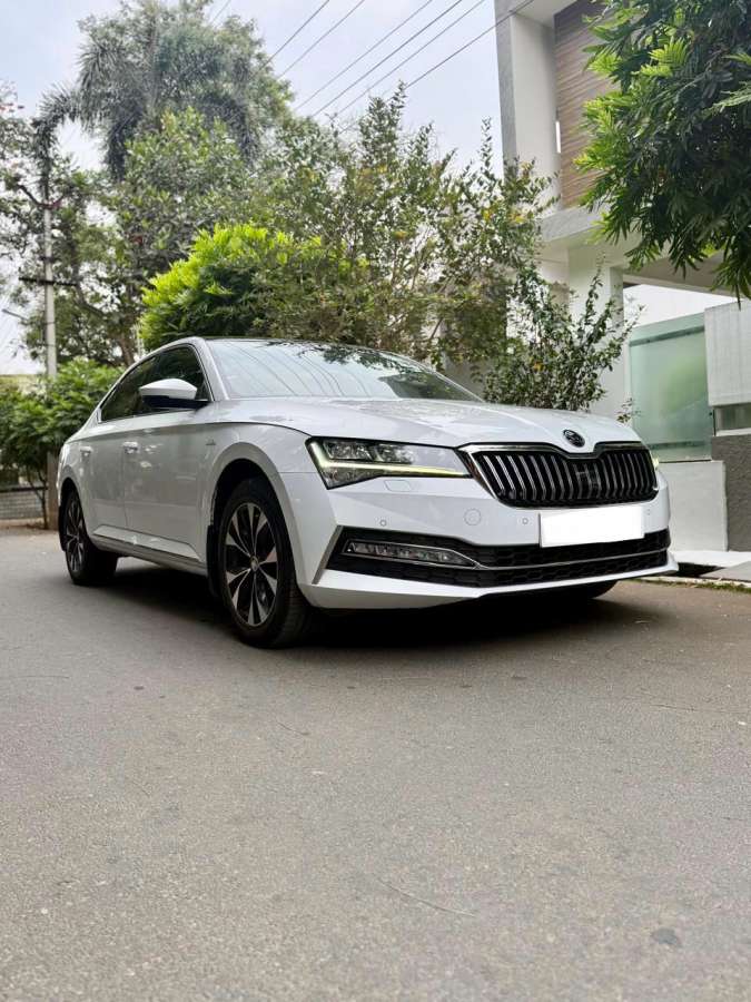 Skoda Superb - Image 3
