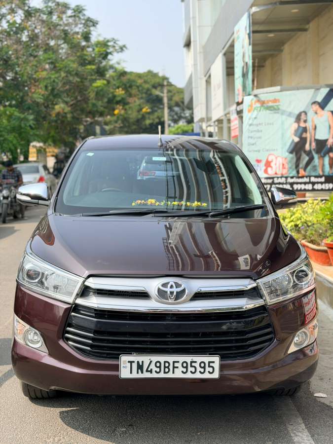 Toyota Innova Crysta 2.8 Z
