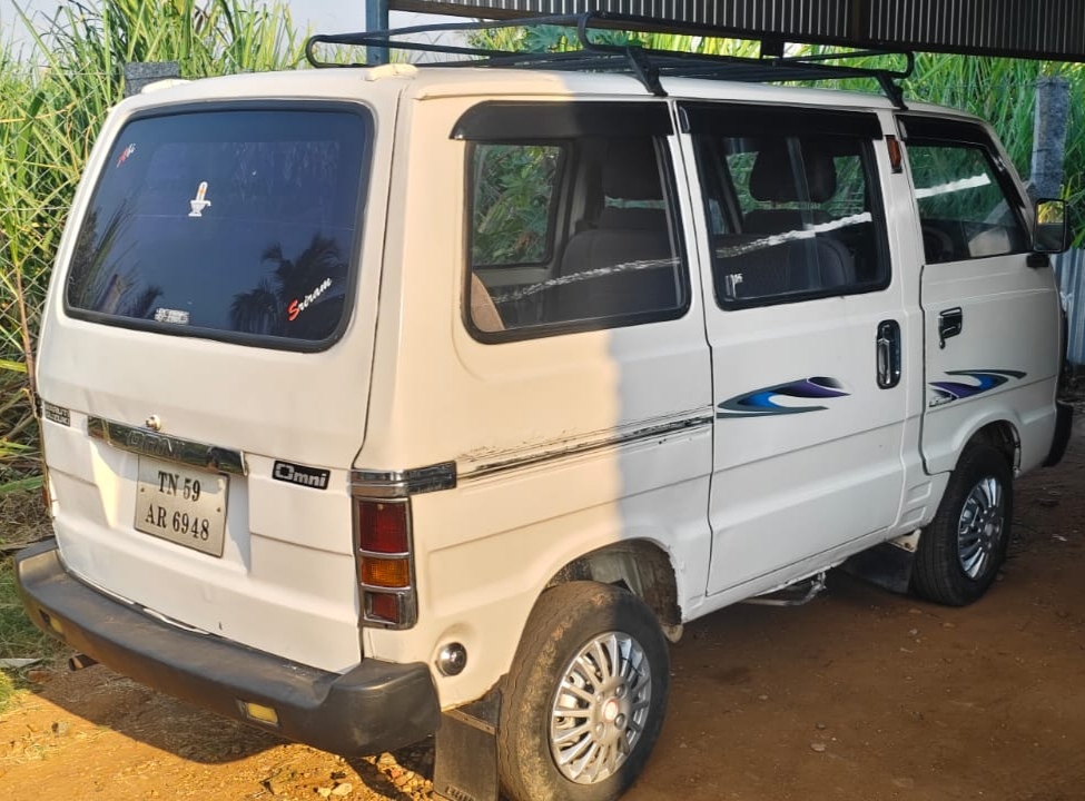 Maruti Suzuki Omni - Image 3