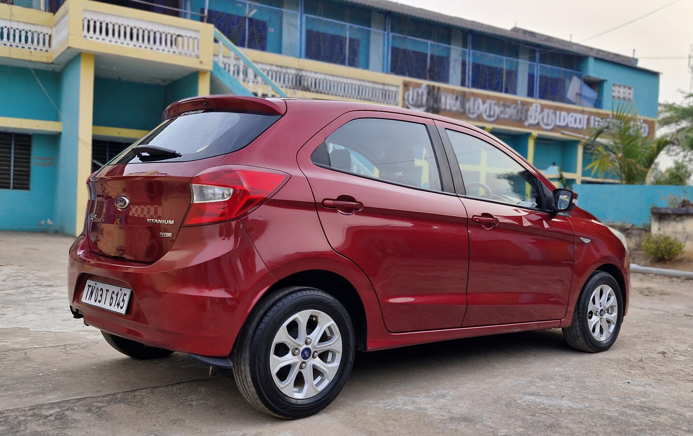 Ford Figo - Image 12
