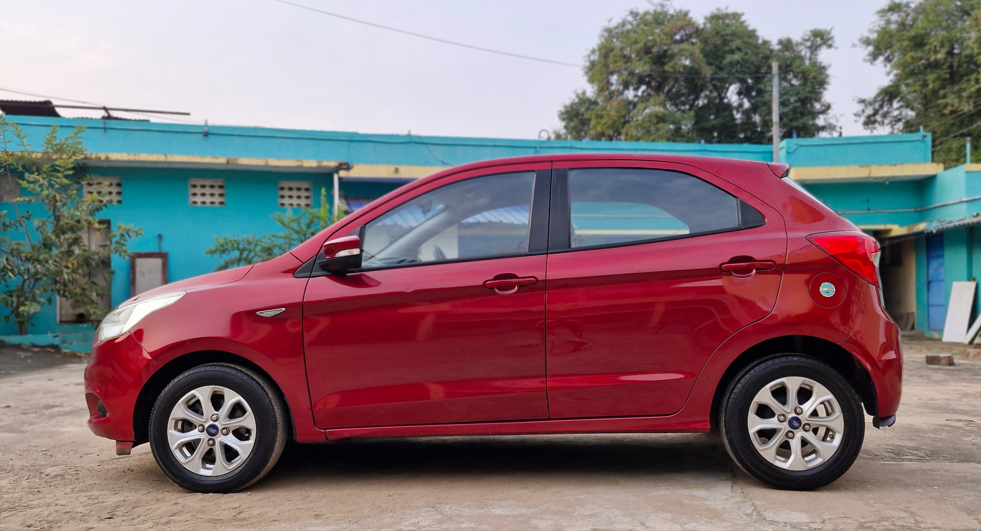 Ford Figo - Image 5