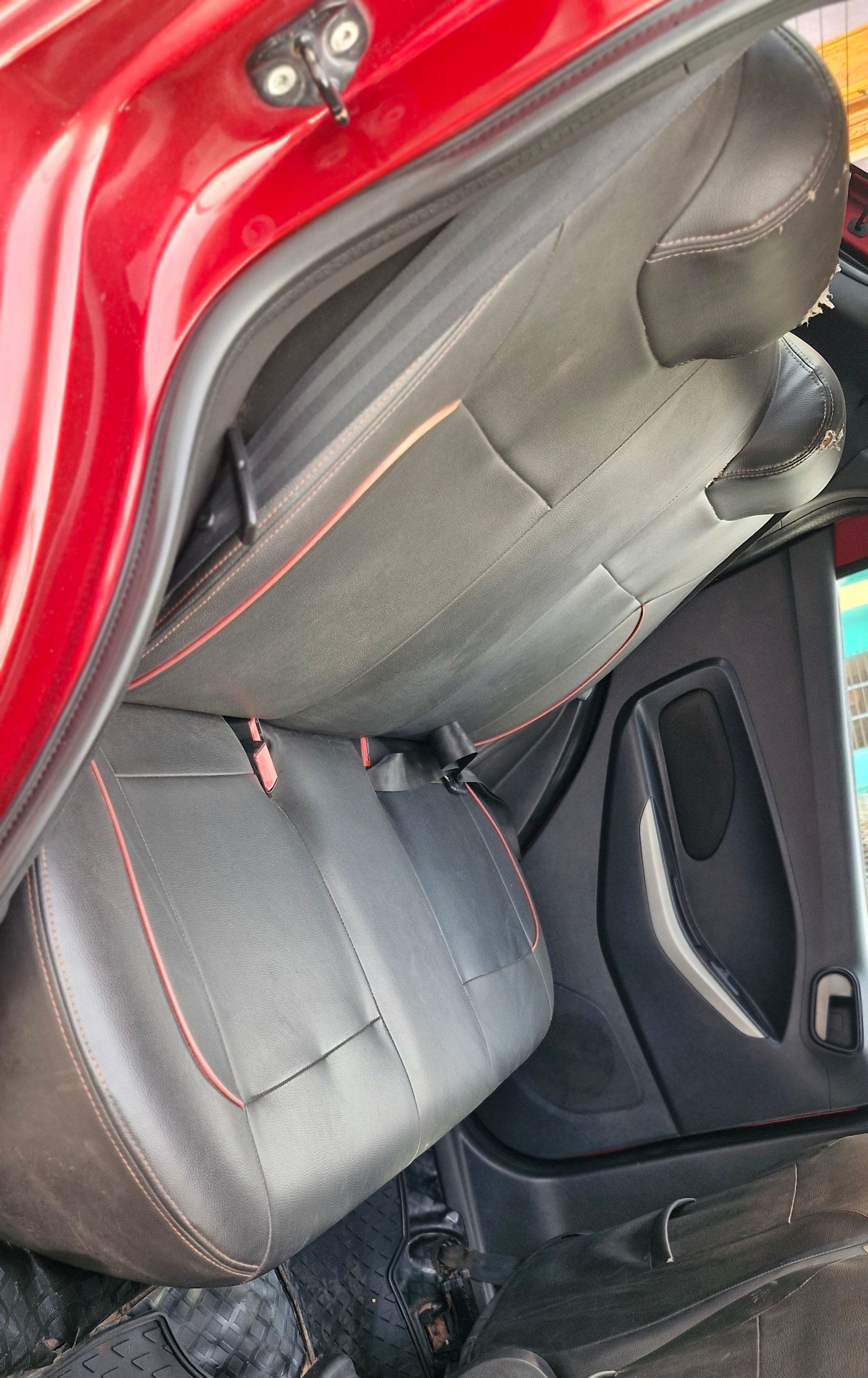 Ford Figo - Image 11