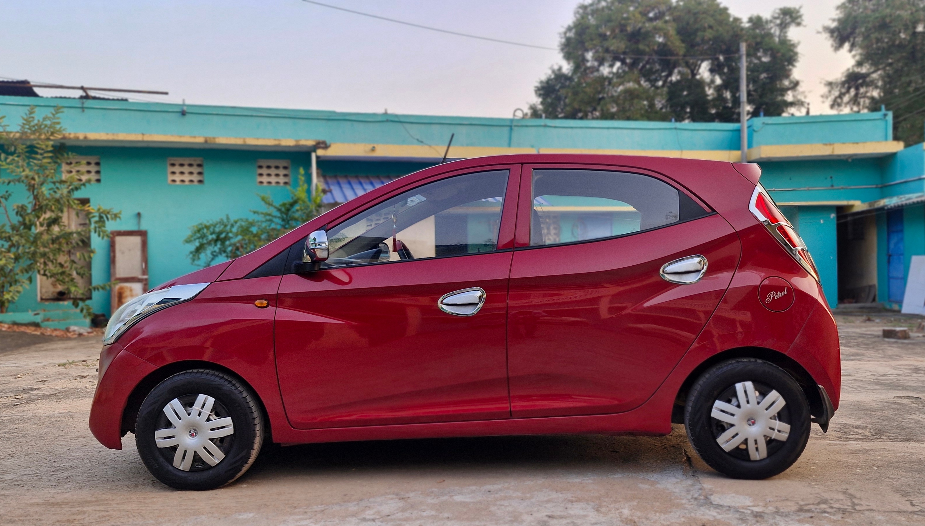 Hyundai Eon - Image 5