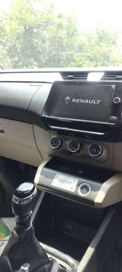 Renault Triber - Image 4