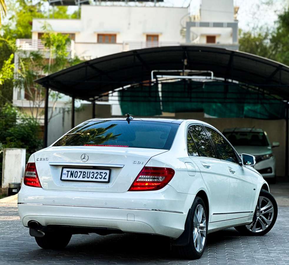 Mercedes Benz C-Class - Image 8