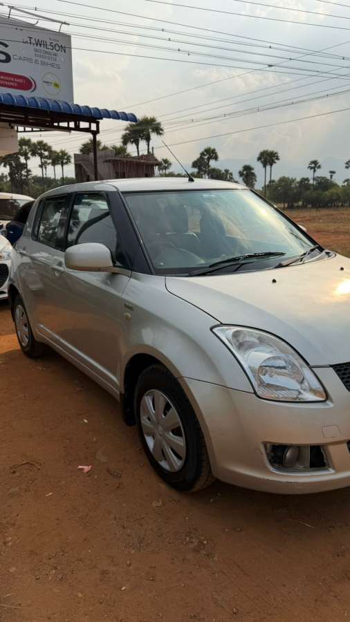 Maruti Suzuki Swift - Image 3