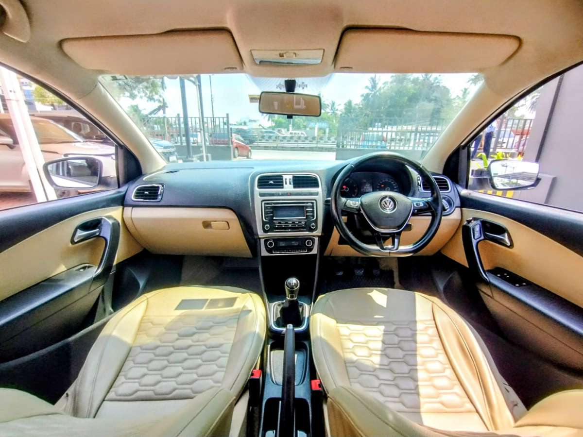 Volkswagen Polo - Image 2