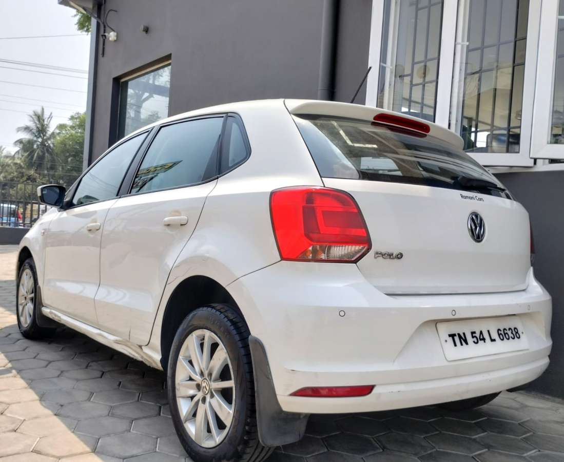 Volkswagen Polo - Image 12