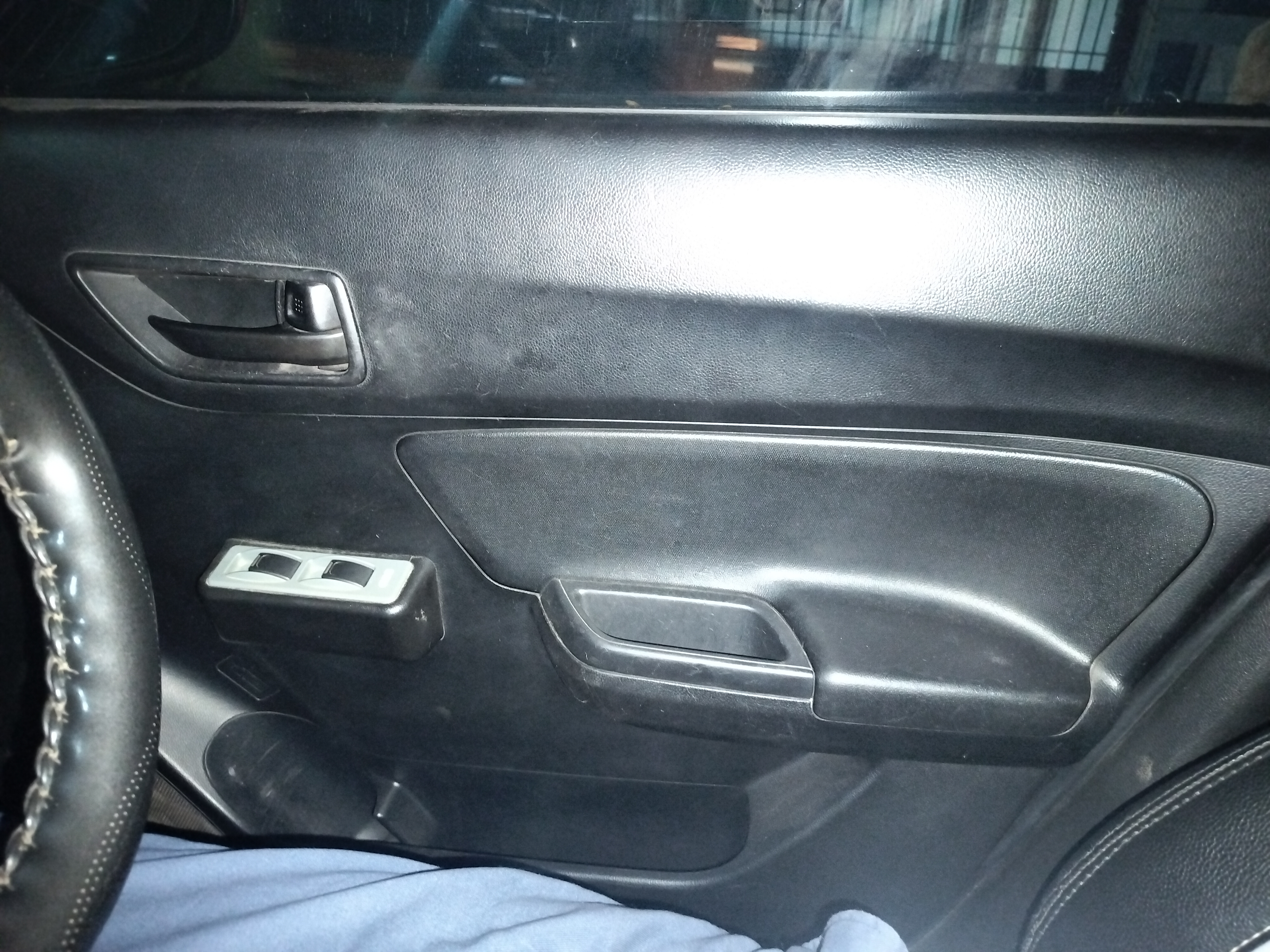 Maruti Suzuki Swift - Image 10