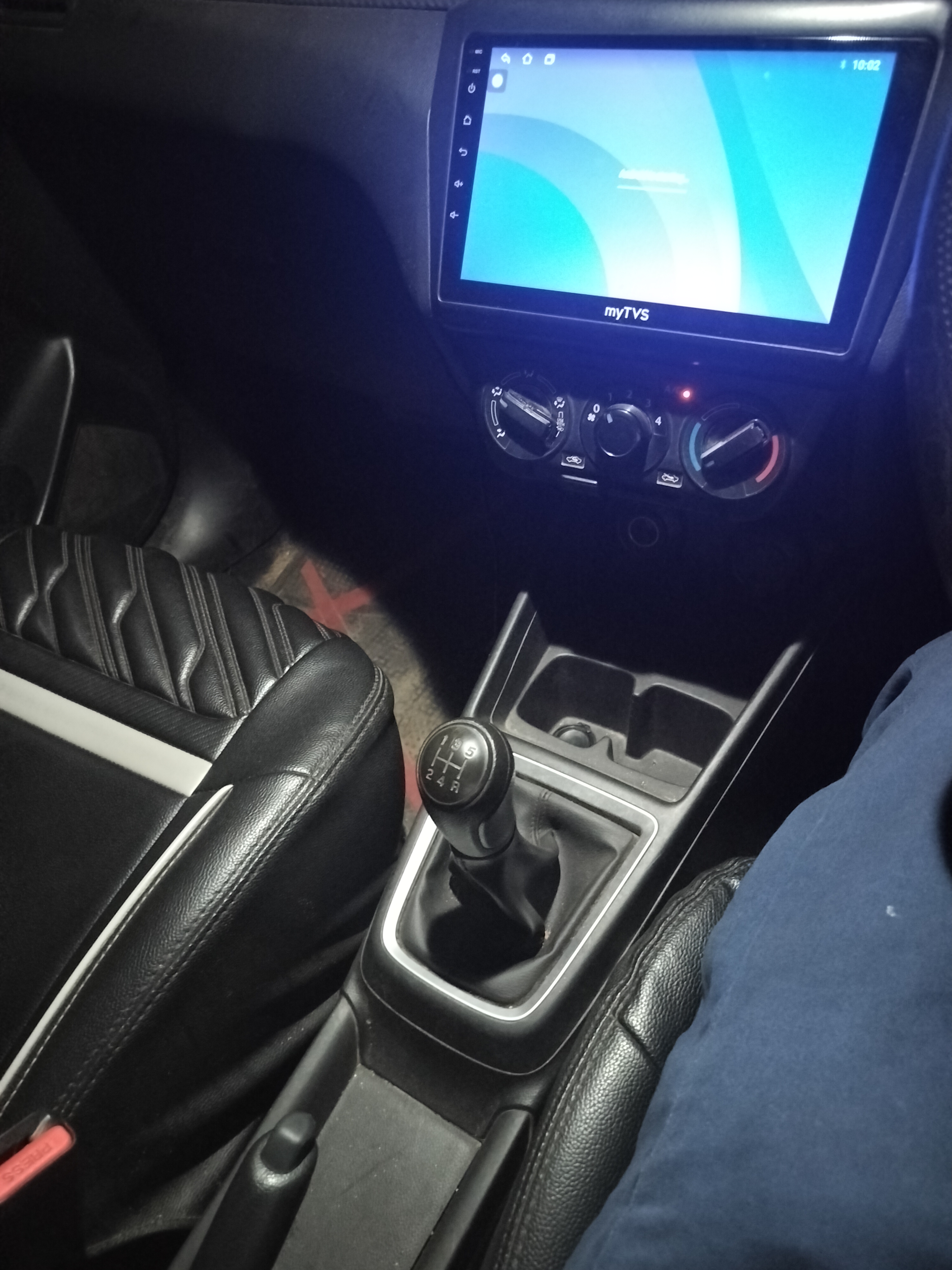 Maruti Suzuki Swift - Image 8