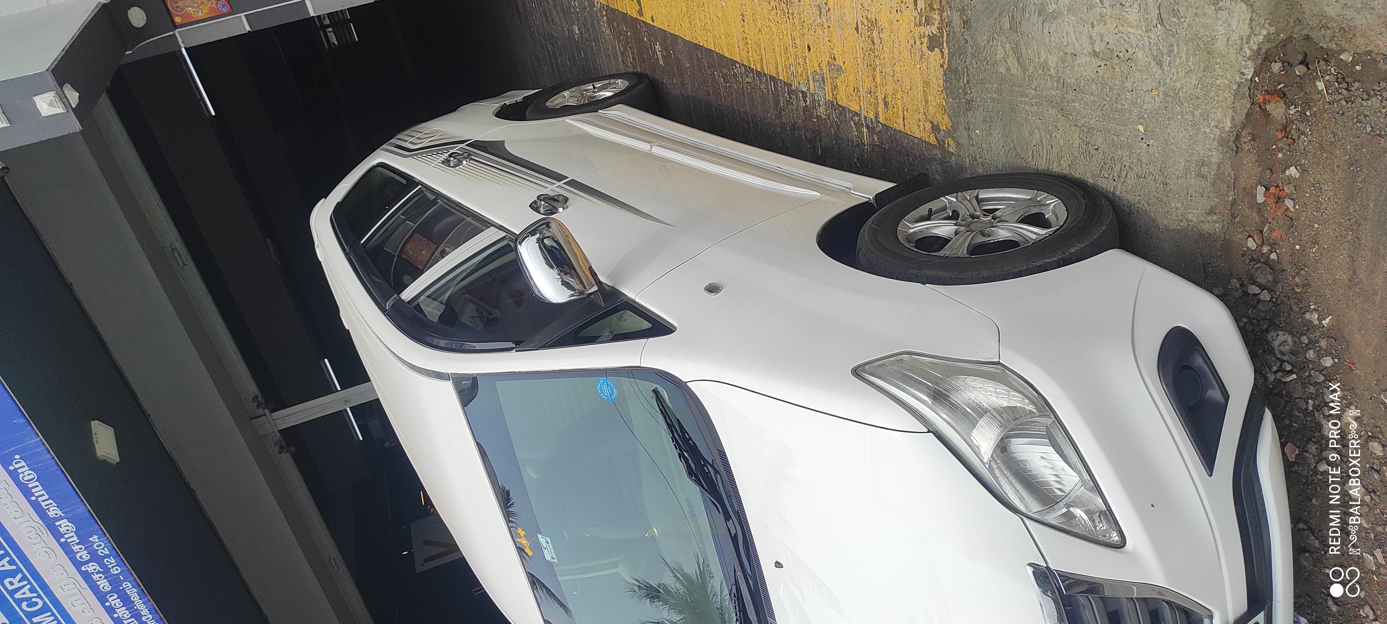 Toyota Innova - Image 4