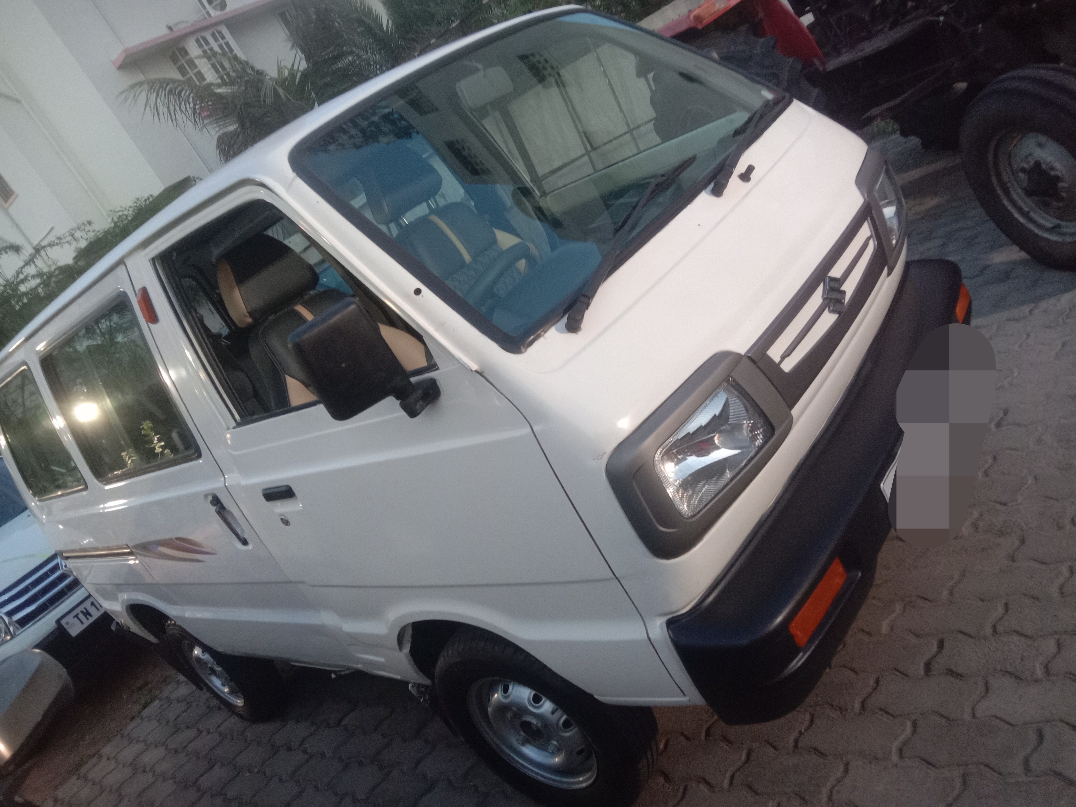 Maruti Suzuki Omni - Image 3