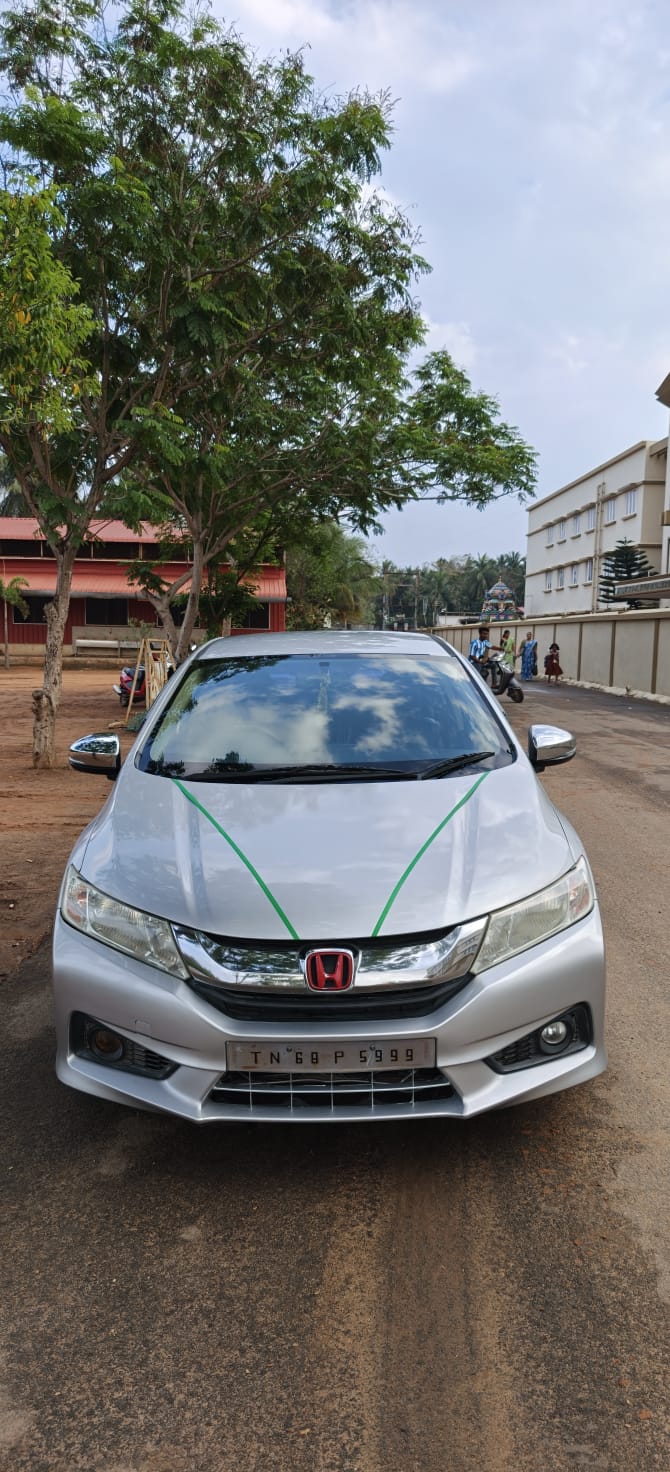 Honda City I DTECH SV
